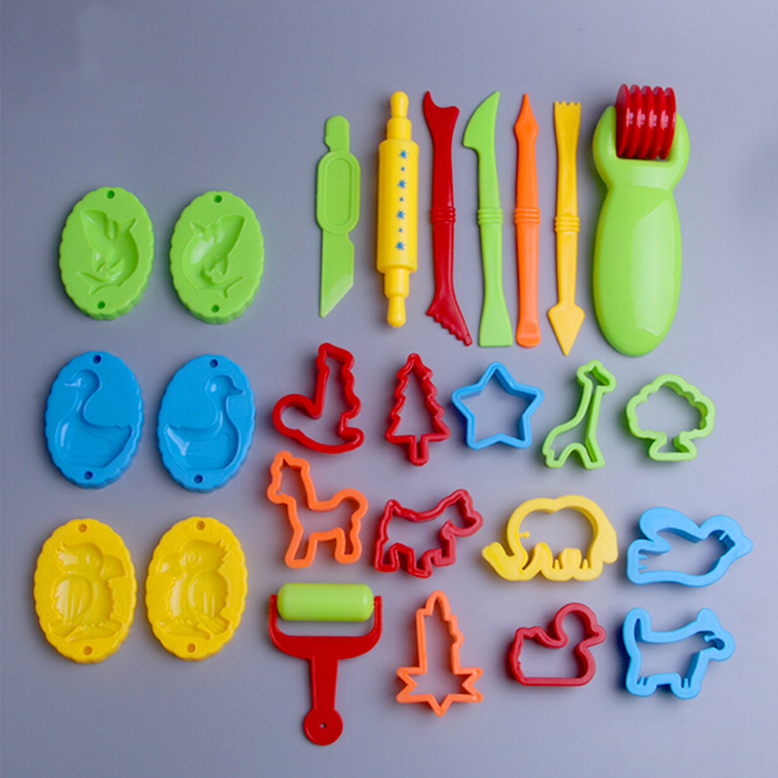 26 Pieces Play Dough Tools Playdough Accessories Set Various Molds Rollers  Cutters Educational Gift for Children, Random Color
